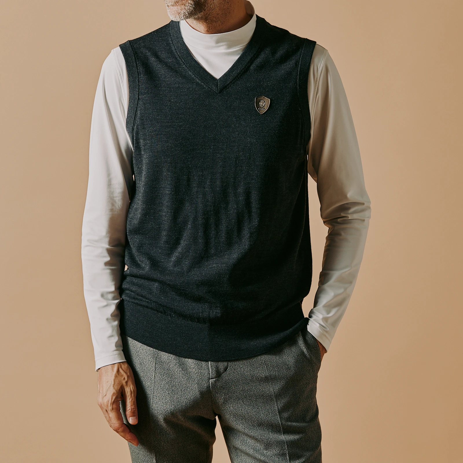 MS MERINO V NECK KNIT VEST（FLG00M008）商品詳細